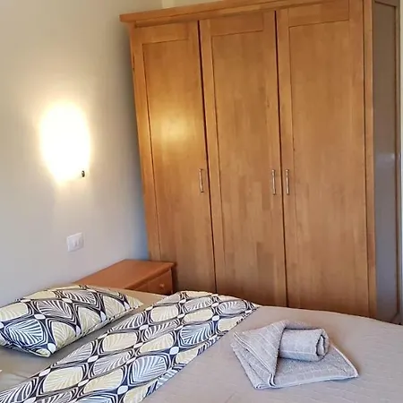 Calle Del Medio 7 Apartamento